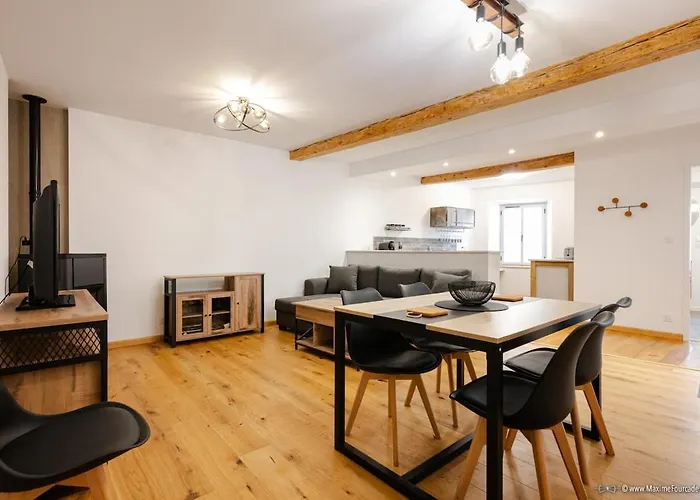 2 Pieces De 50 M2 Avec Terrasse